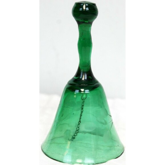 Vintage Green Glass Bell Etched Floral Pattern With Chain Glass Clapper - Picture 5 of 9